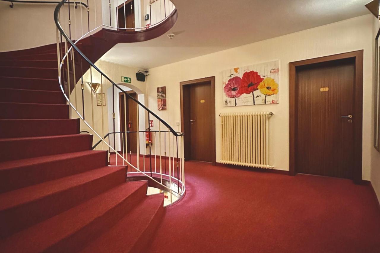 Hotel Imperial Krefeld Luaran gambar