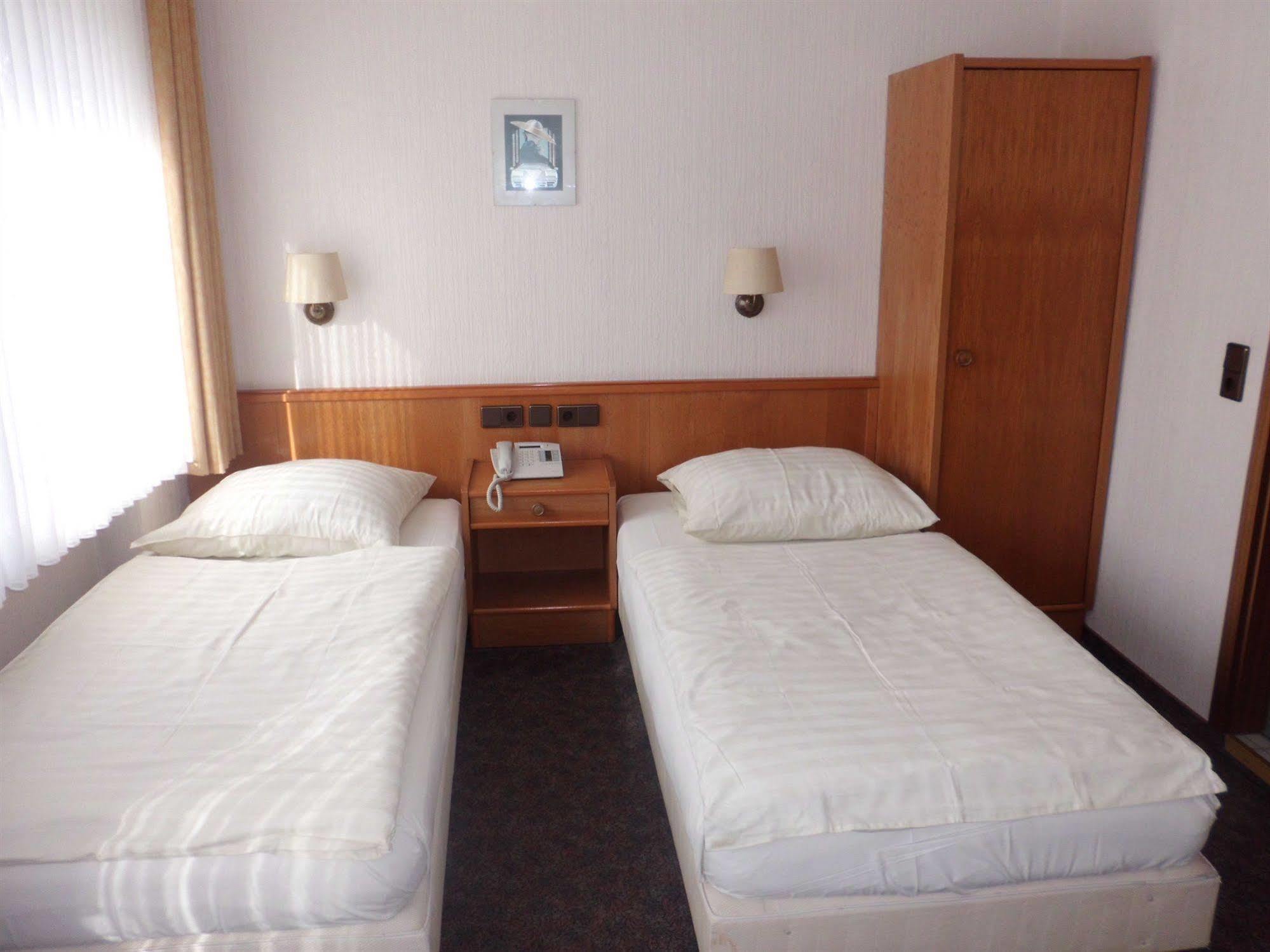 Hotel Imperial Krefeld Luaran gambar